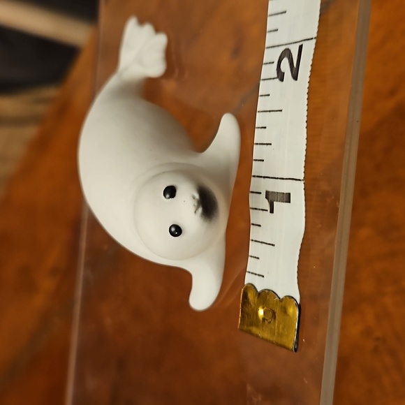 HIGHBANK | PORCELAIN SEAL PUP | SCOTLAND - Picture 5 of 5